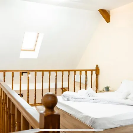 1st Nest In Heart Of